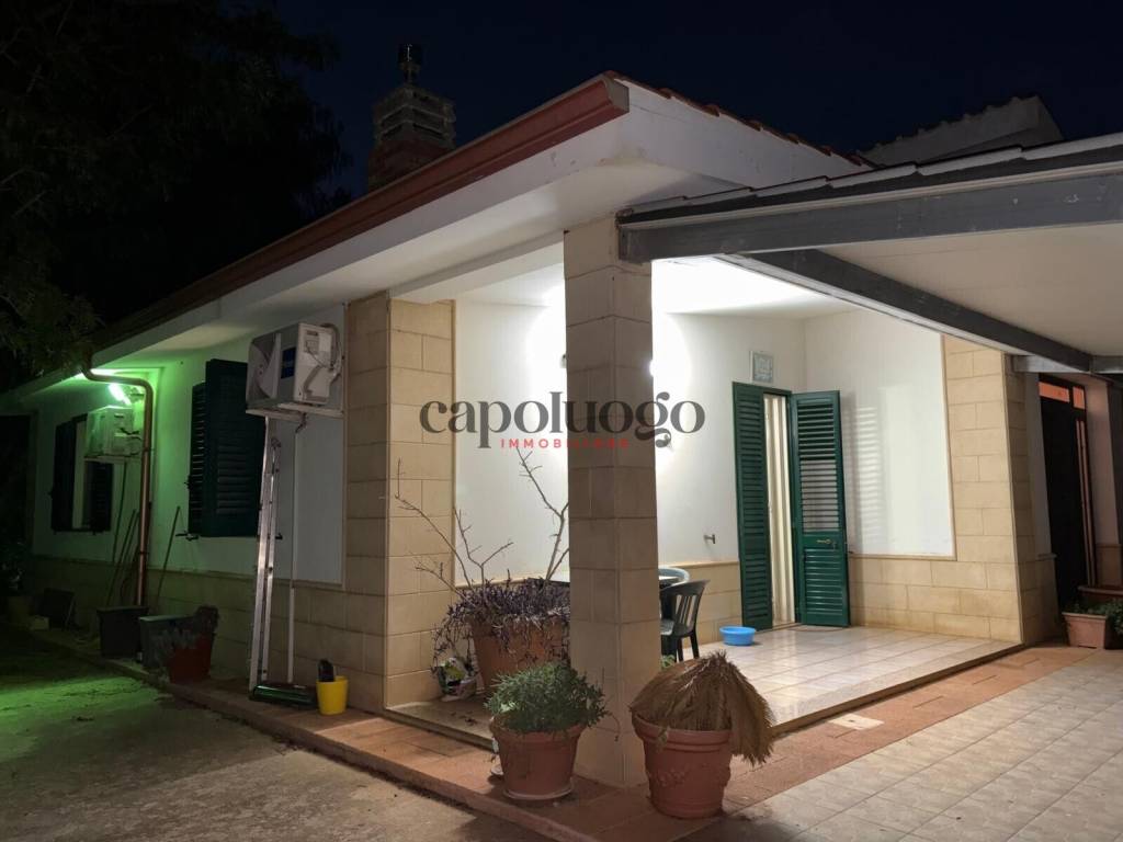 Villa a Corigliano d'otranto in Via Ghermidita, 50 - Foto 3
