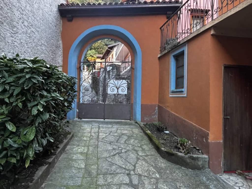 Casa indipendente a Varallo in Via Principale in Cevola, 63 - Foto 3