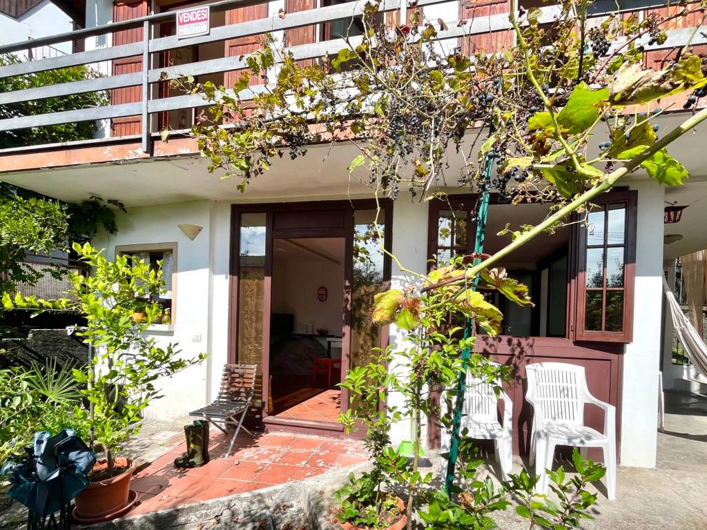 Casa indipendente a Miazzina in Via Motterello, 4 - Foto 3