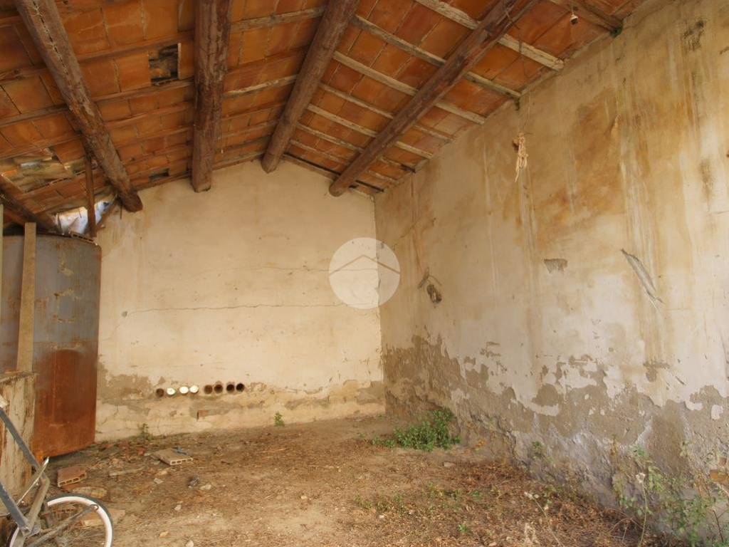 Casa indipendente a Roseto degli abruzzi in Via di Cologna - Foto 4