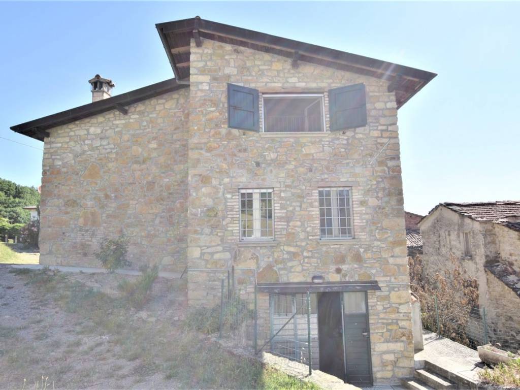 Casa indipendente a Bobbio in Loc. Centomerli - Foto 2