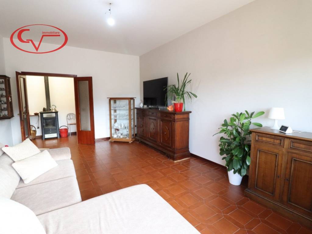 Appartamento a Cavriglia in Via Giovanni Giorgis - Foto 4