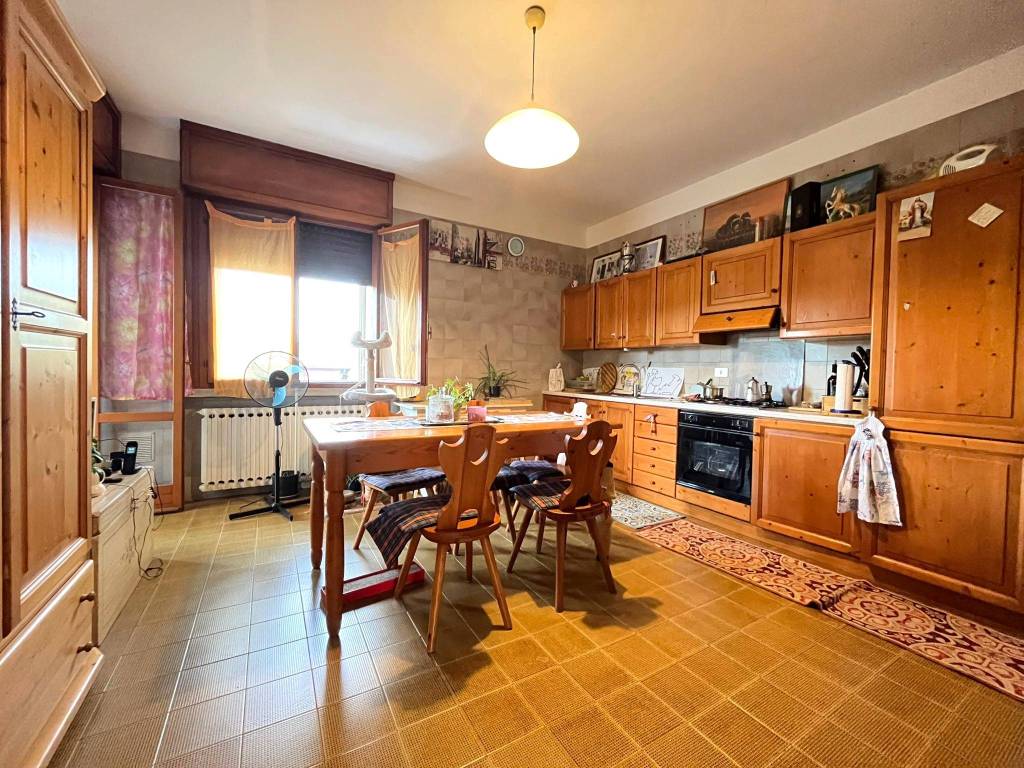 Appartamento a Legnago in Corso della Vittoria, 2 - Foto 3