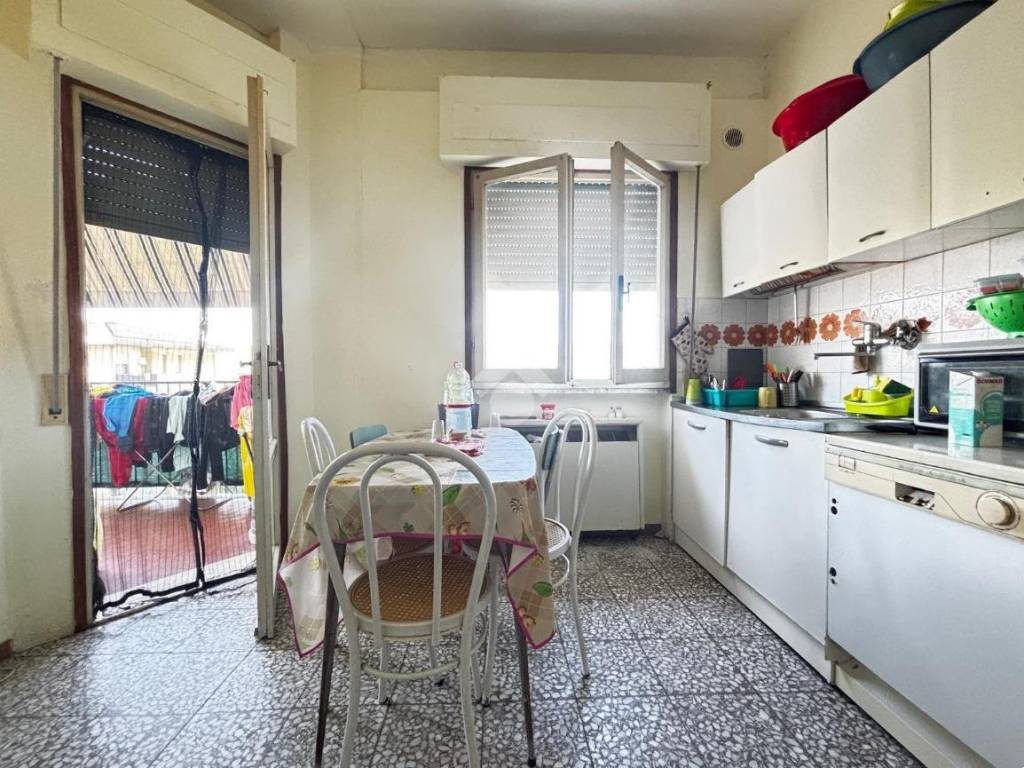 Appartamento a Pistoia in Via pordoi, 7 - Foto 5
