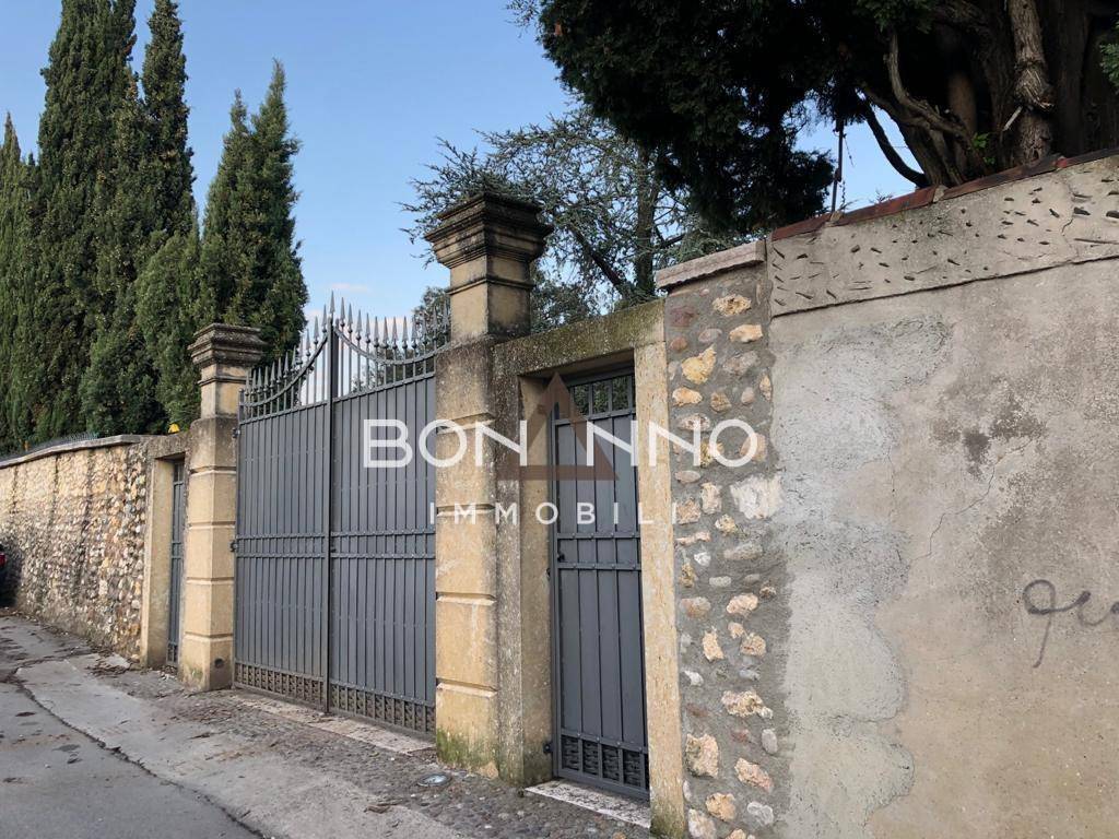Villa a Verona in VIA BIONDELLA, 20 - Foto 4