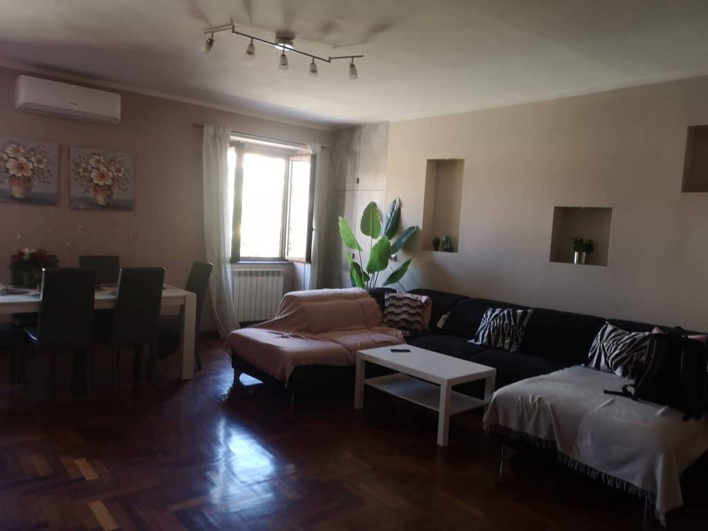 Appartamento a Casalnuovo di napoli in Via Nazionale delle Puglie - Foto 2