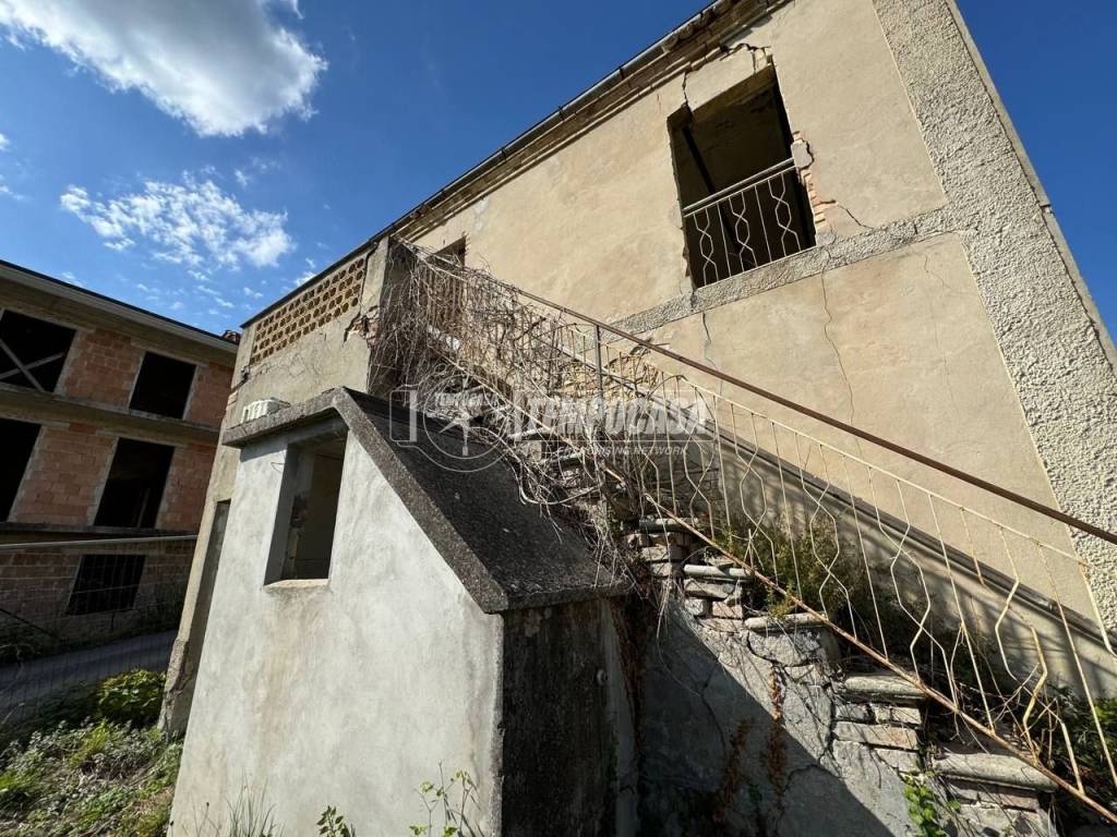 Casa indipendente a Miglianico in Contrada Montupoli Avenna 161 - Foto 5