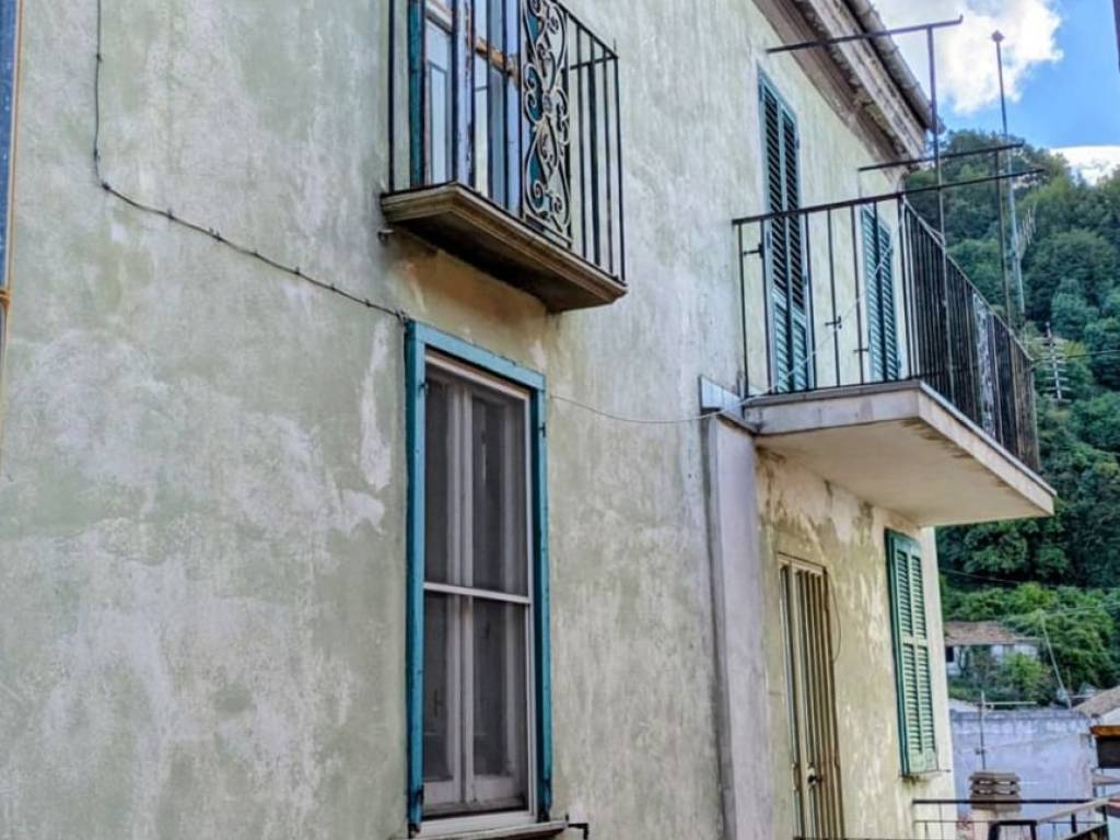 Casa indipendente a Miranda in Via San Sebastiano, 50 - Foto 2