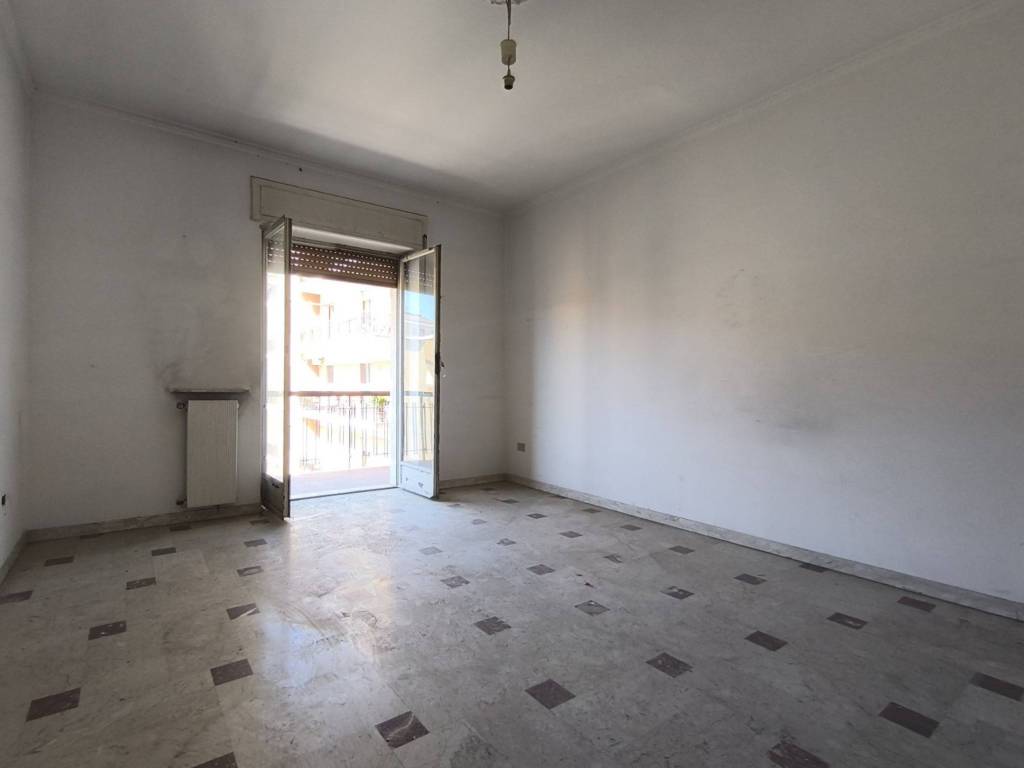 Appartamento a Cosenza in Via delle Medaglie d'Oro, 10 - Foto 4