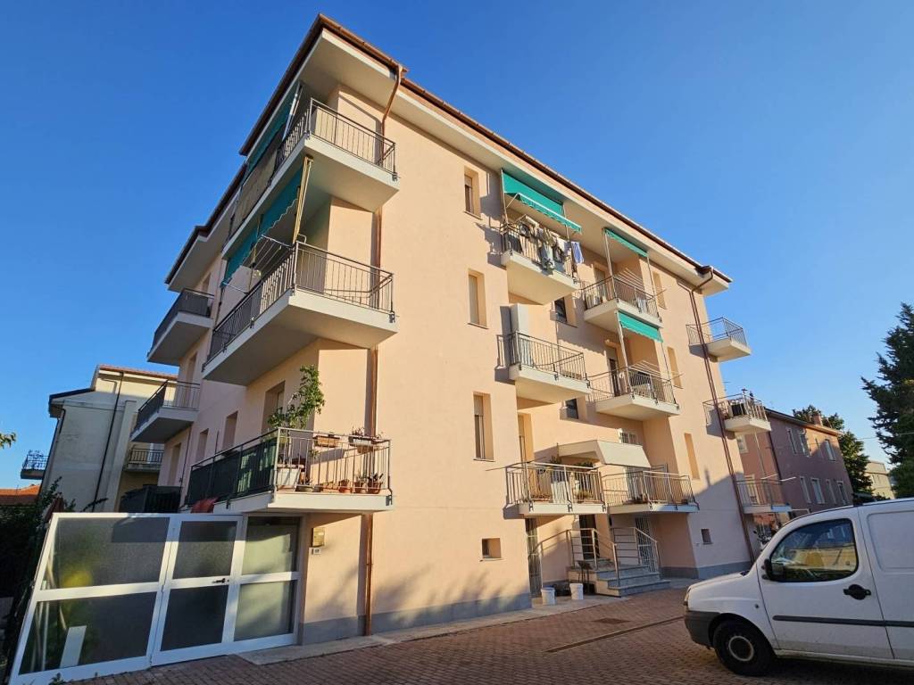 Appartamento a Loano in Via giuseppe giusti - Foto 2
