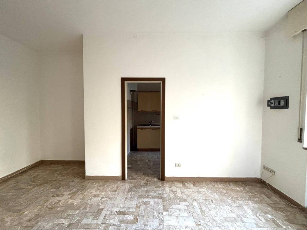 Appartamento a Mantova in Viale Gianevangelista Gobio, 31 - Foto 4