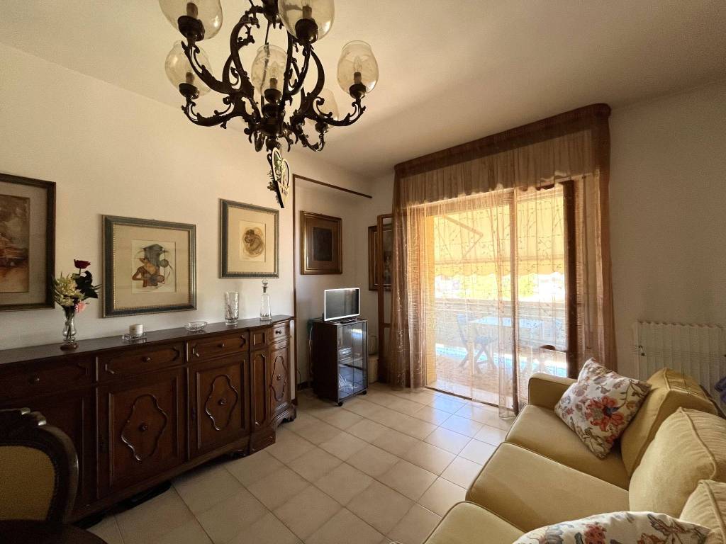 Appartamento a Folignano in Via Don Giovanni Bosco, 11 - Foto 4