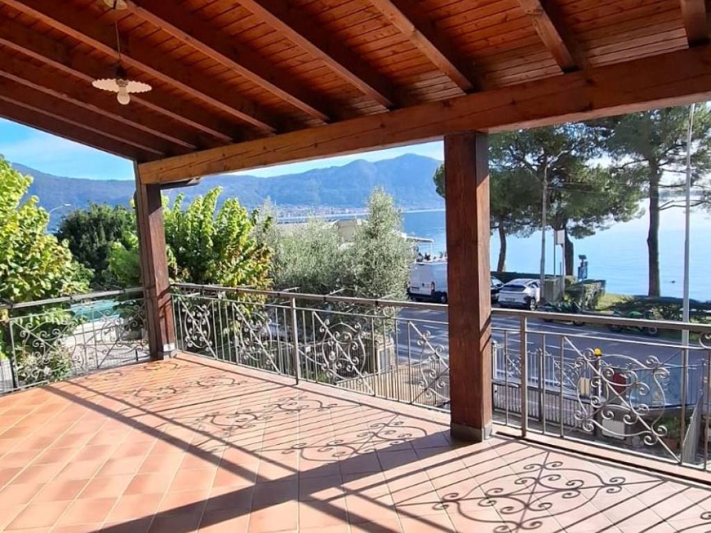 Villa a Predore - Foto 2