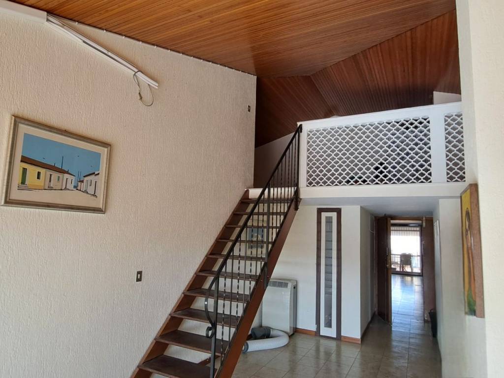 Attico / mansarda a Vibo valentia in Viale Alcide De Gasperi, 75 - Foto 2