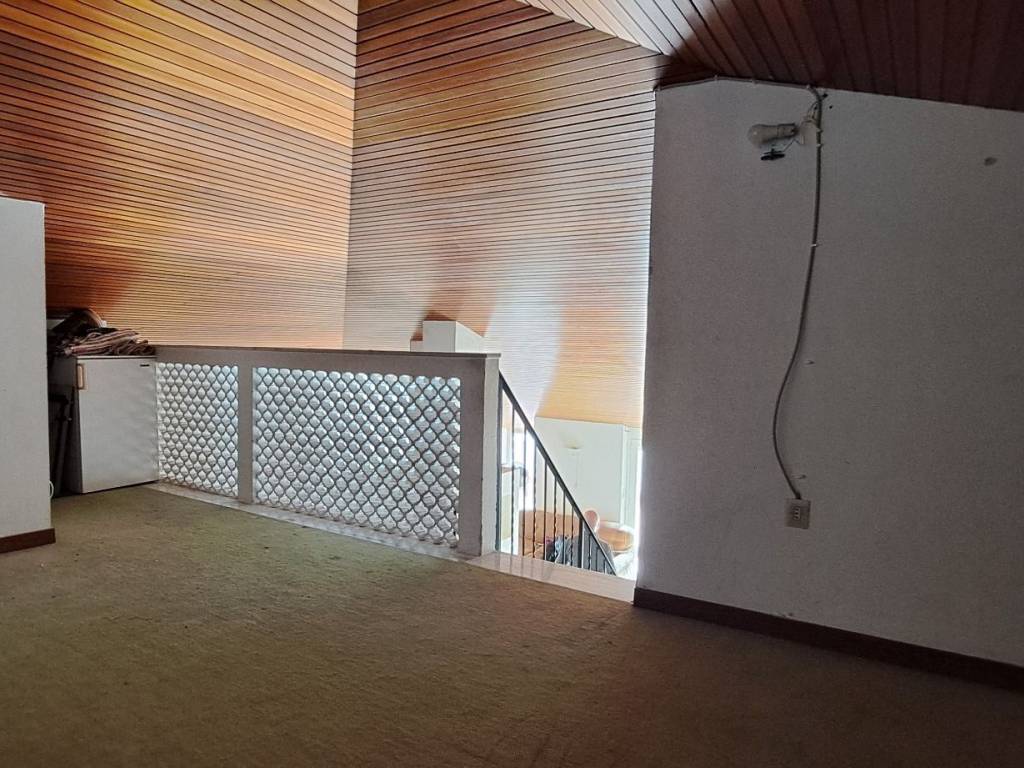 Attico / mansarda a Vibo valentia in Viale Alcide De Gasperi, 75 - Foto 5