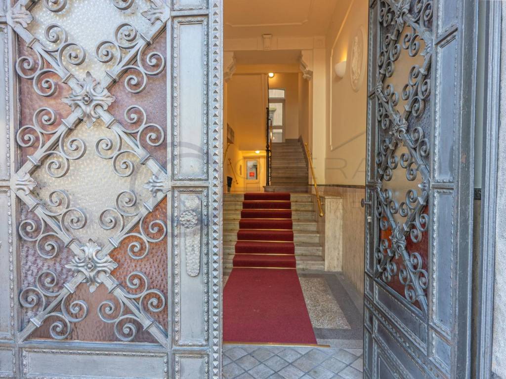 Appartamento a Trieste in Piazza Giuseppe Garibaldi, 3 - Foto 3