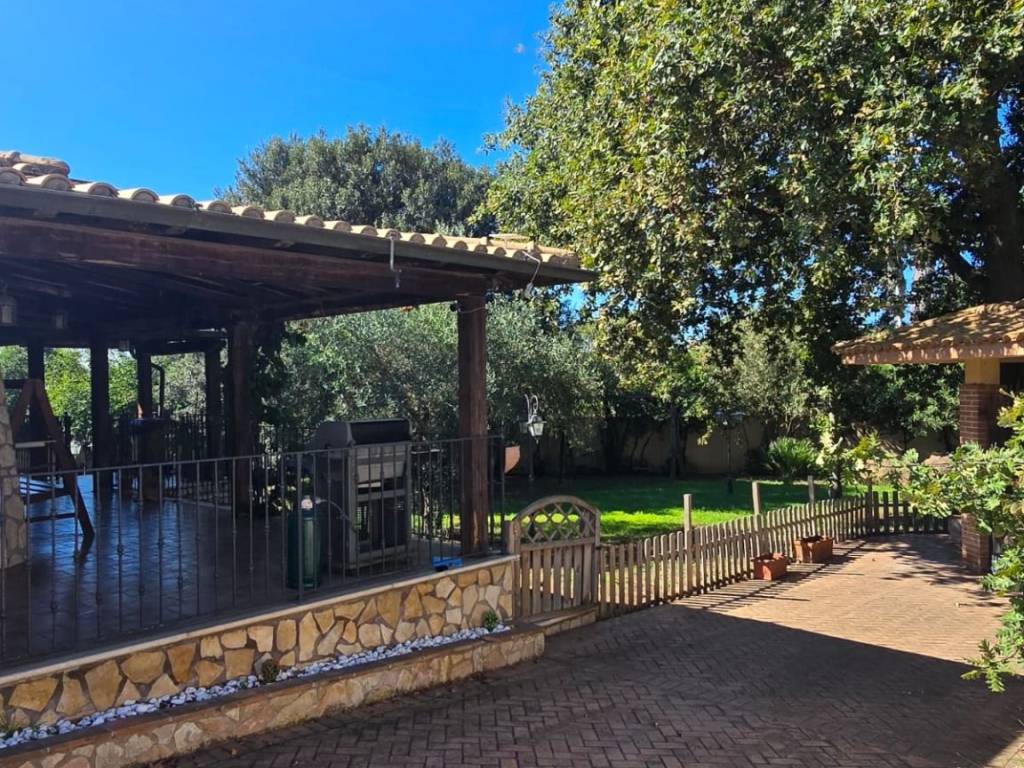 Villa a Nettuno in Via dei Colli Albani, 7 - Foto 4