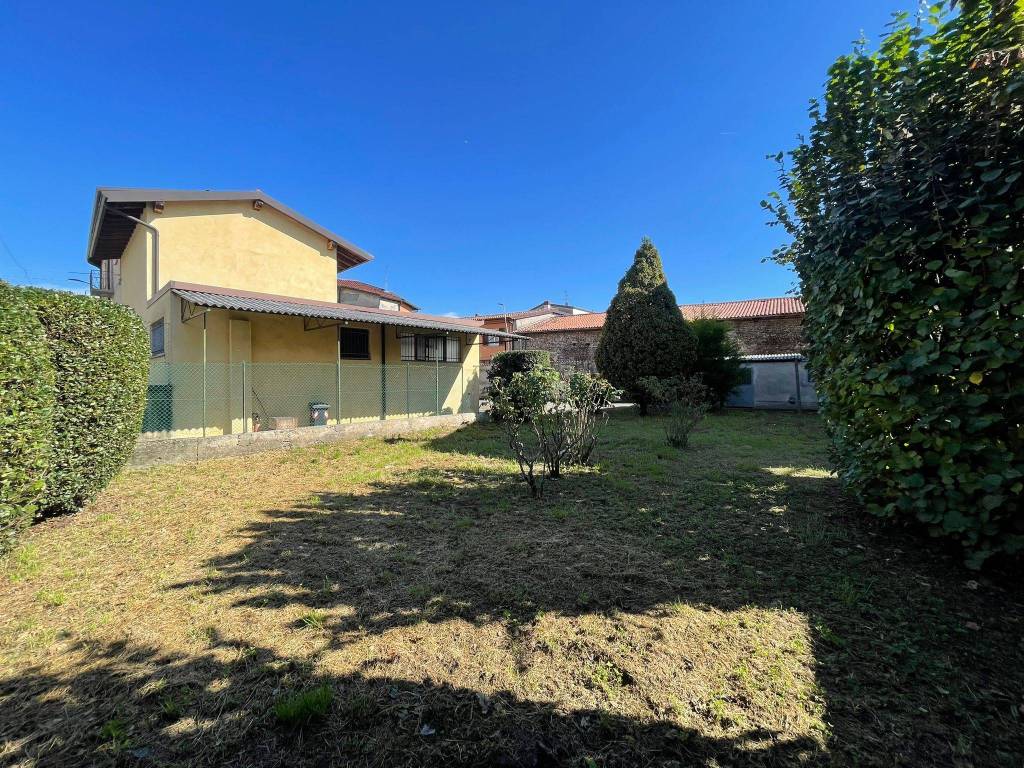 Villa a Azzano san paolo in Via Monastero Suore Domenicane, 5 - Foto 2