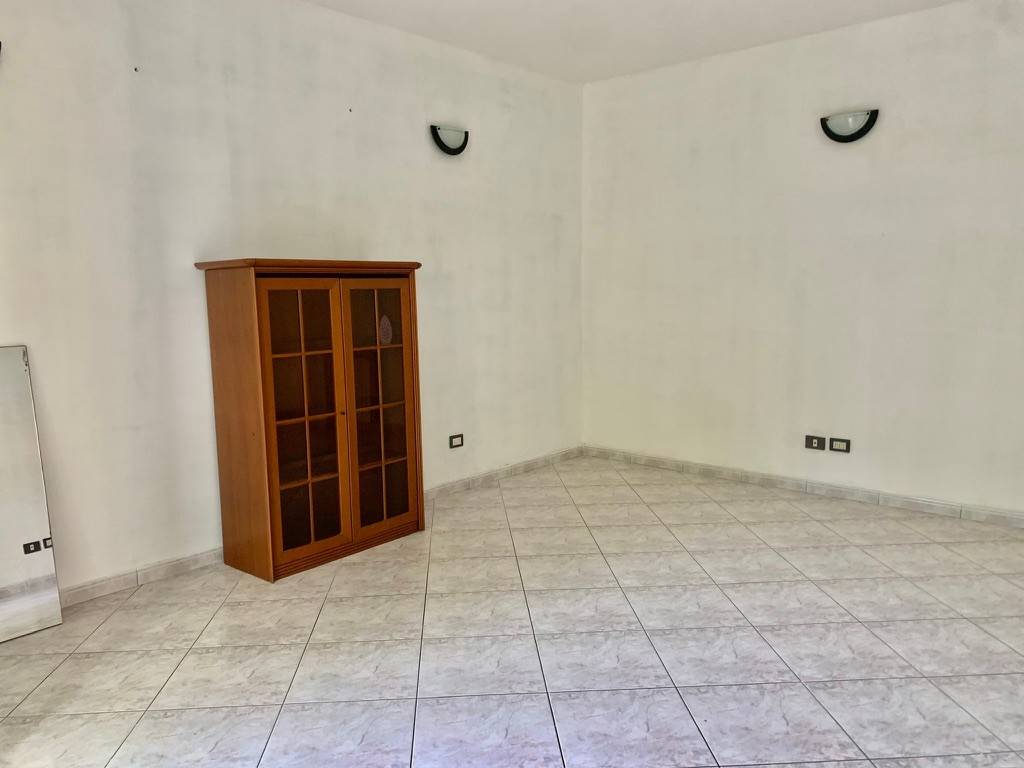 Appartamento a Riccione in Viale Giovanni Boccaccio - Foto 2