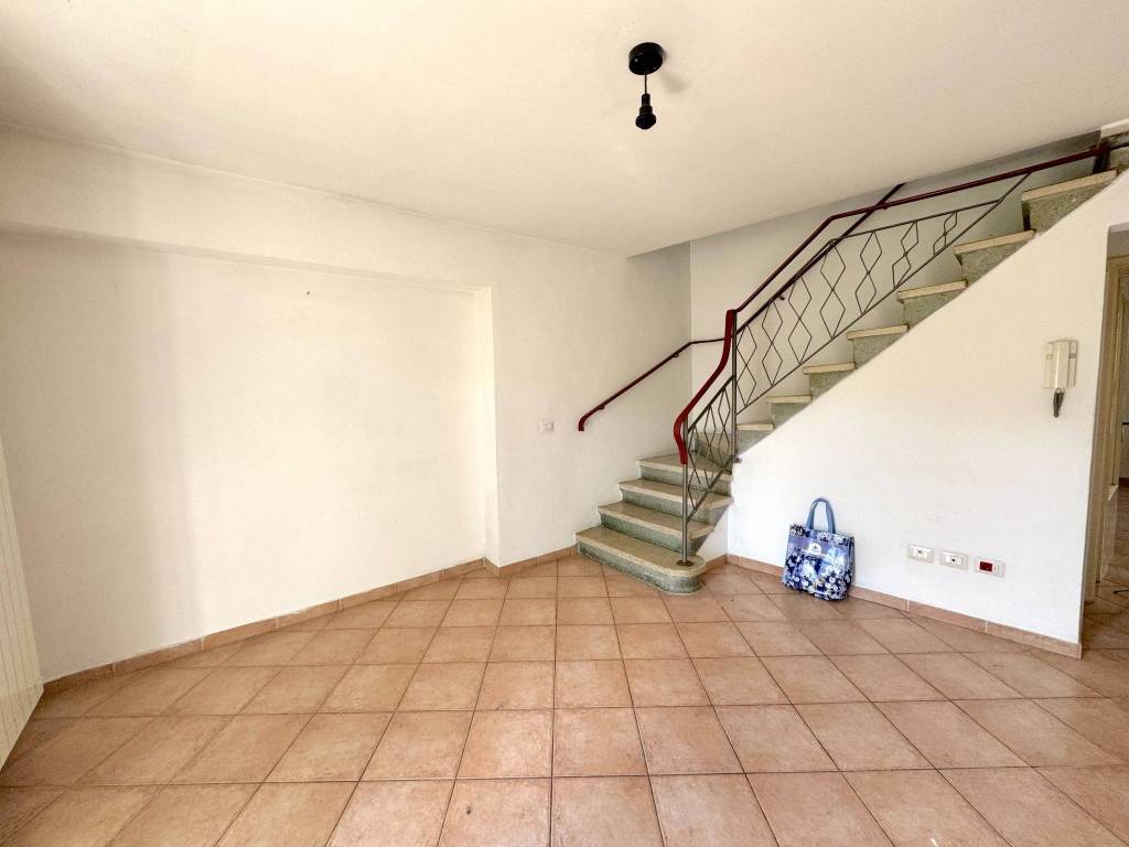 Appartamento a Vaiano in Via Giulio Braga - Foto 3