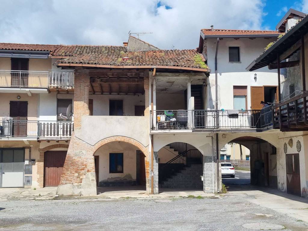 Casa indipendente a Bonate sopra in via Conciliazione 1 - Foto 3