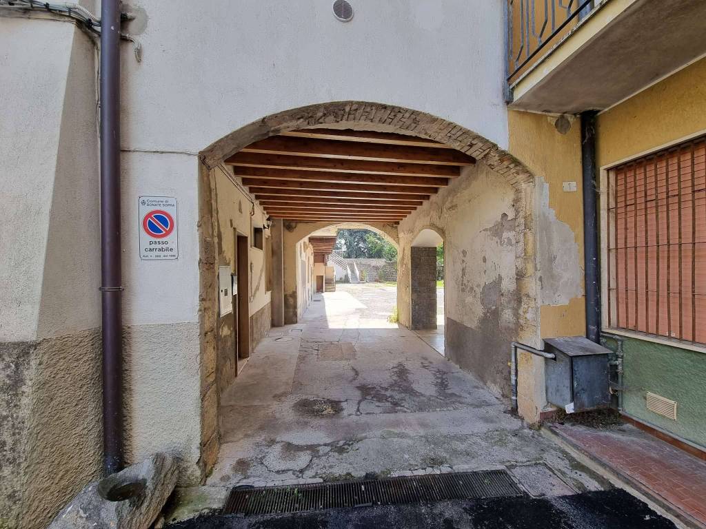 Casa indipendente a Bonate sopra in via Conciliazione 1 - Foto 5