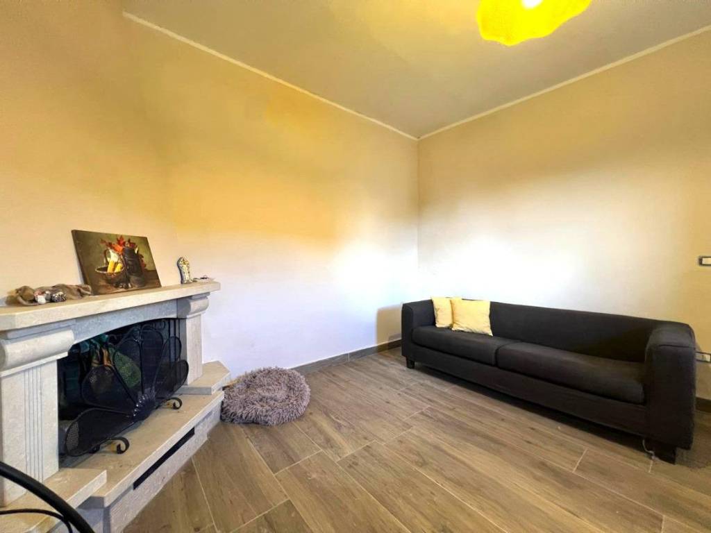 Casa indipendente a Santo stefano del sole in Vicolo II Vito Vingo - Foto 5