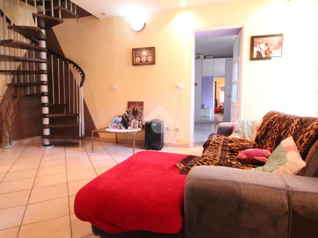 Casa indipendente a Alice castello in Via Vincenzo Gioberti - Foto 4