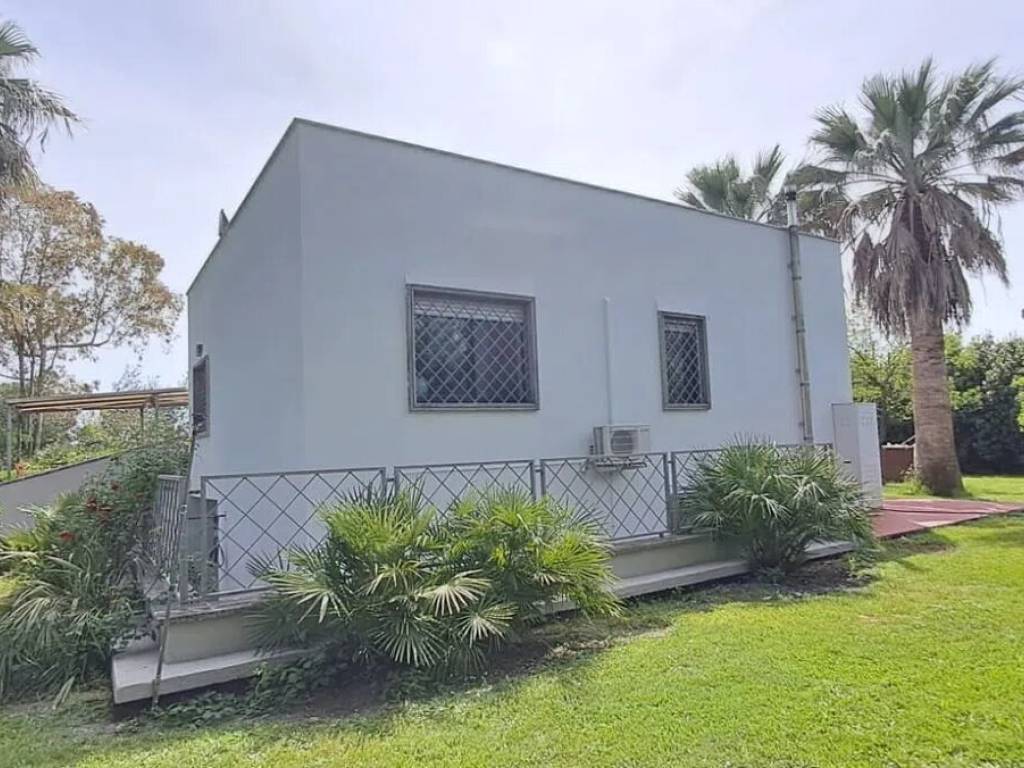 Villa a Cisterna di latina in Via Prato Cesarino - Foto 2