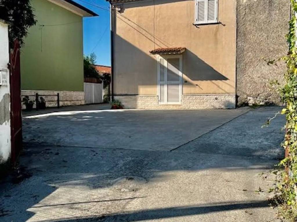 Appartamento a Sezze in Via Melogrosso - Foto 2