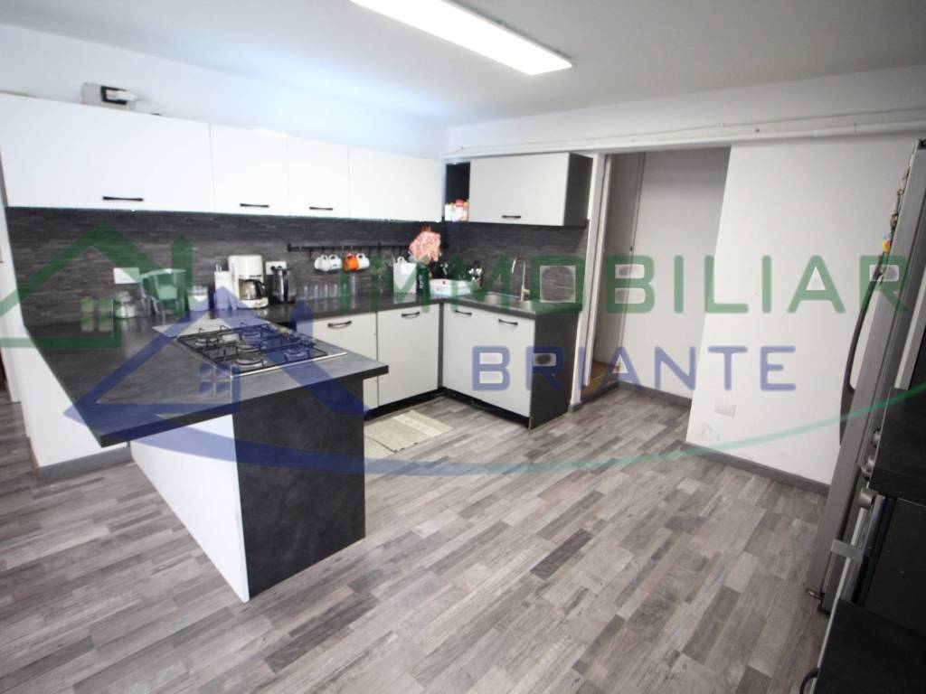 Villa a Somma lombardo in Via Carlo Pandolfi - Foto 4