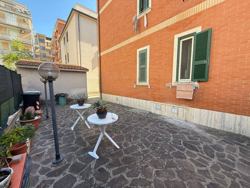 Appartamento a Ciampino in Via Due Giugno - Foto 2