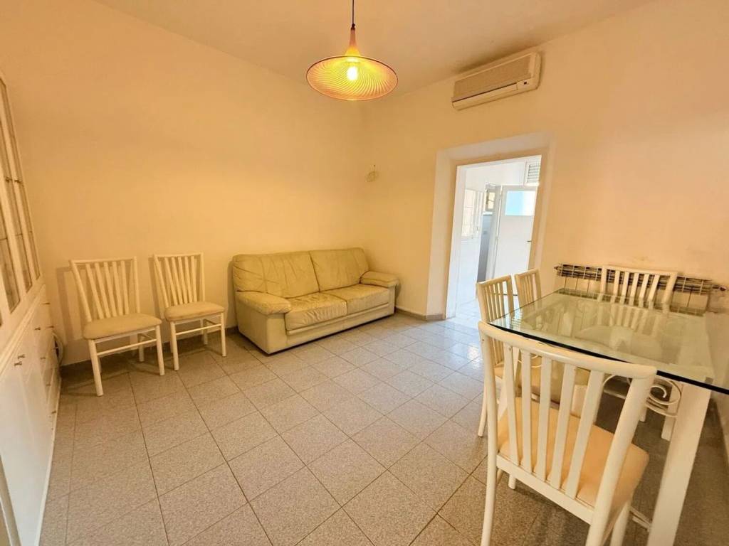 Appartamento a Terracina in Piazza Gregorio Antonelli, 6 - Foto 3