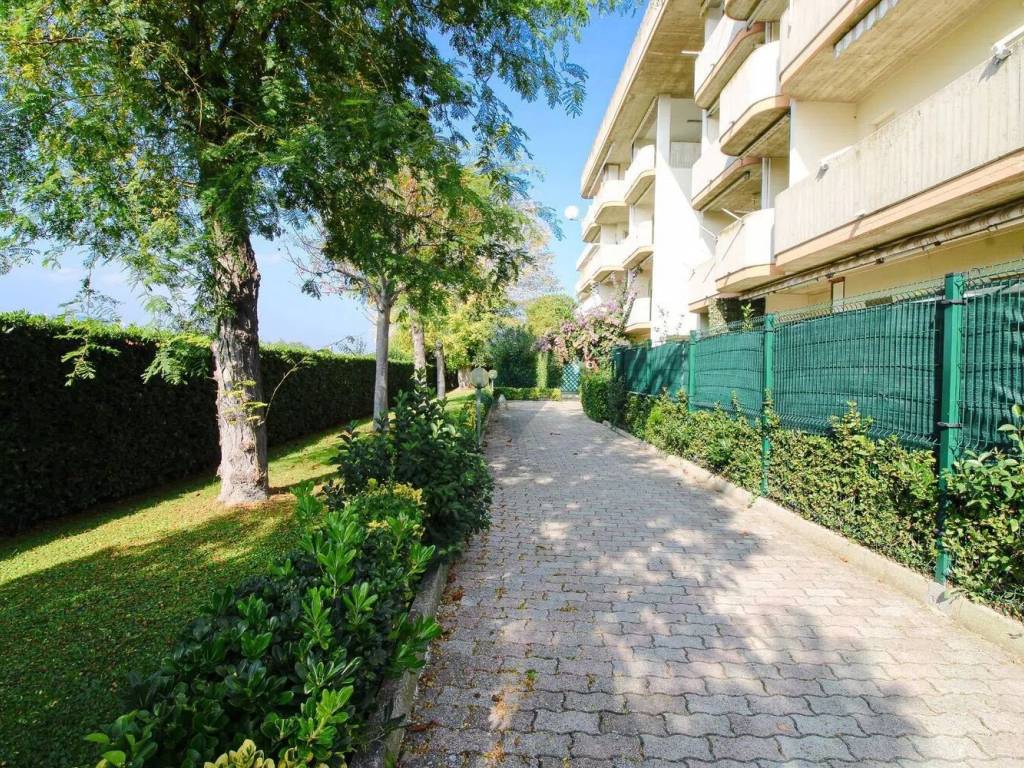 Appartamento a Martinsicuro in Via Gaetano Donizetti, 8 - Foto 3