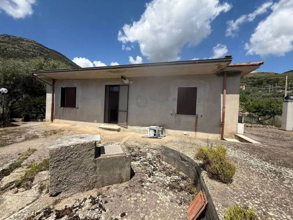 Villa a Terracina in Via Selvotta No Number - Foto 3