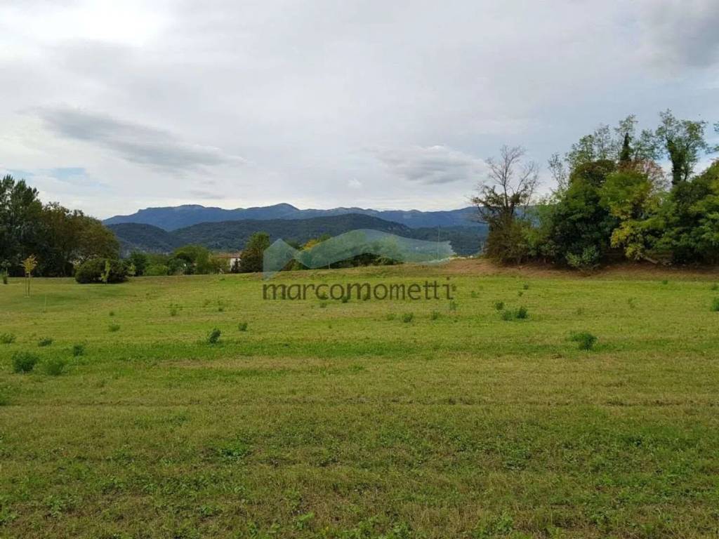 Terreno a Vittorio veneto - Foto 2