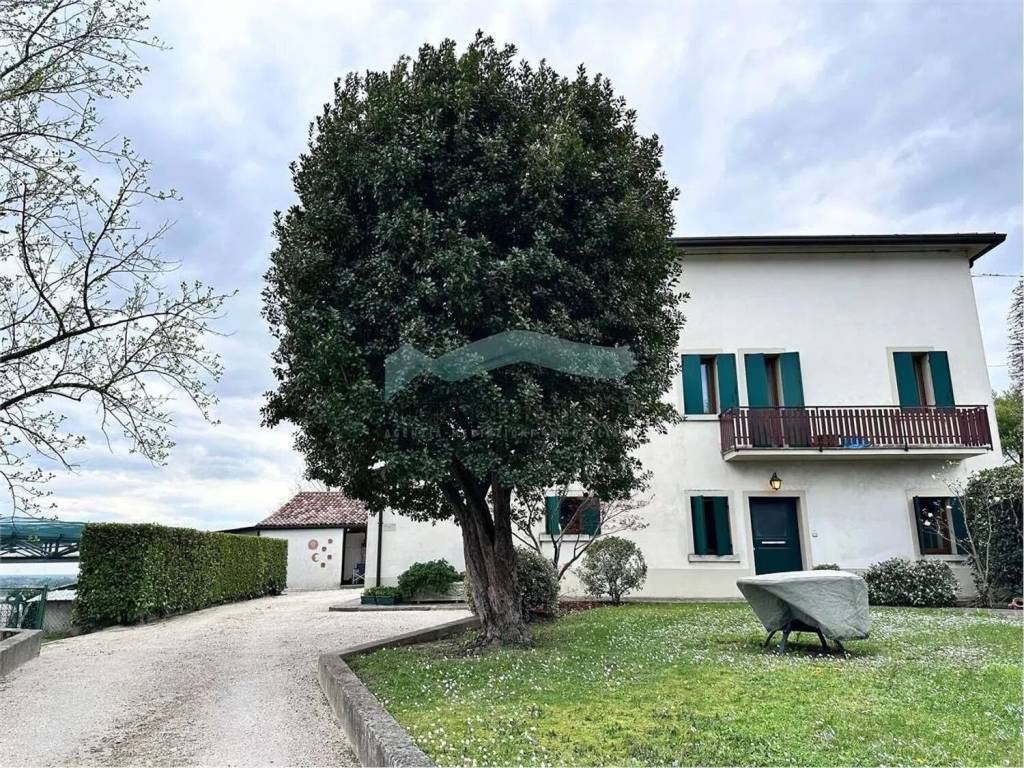 Villa a Vittorio veneto - Foto 2