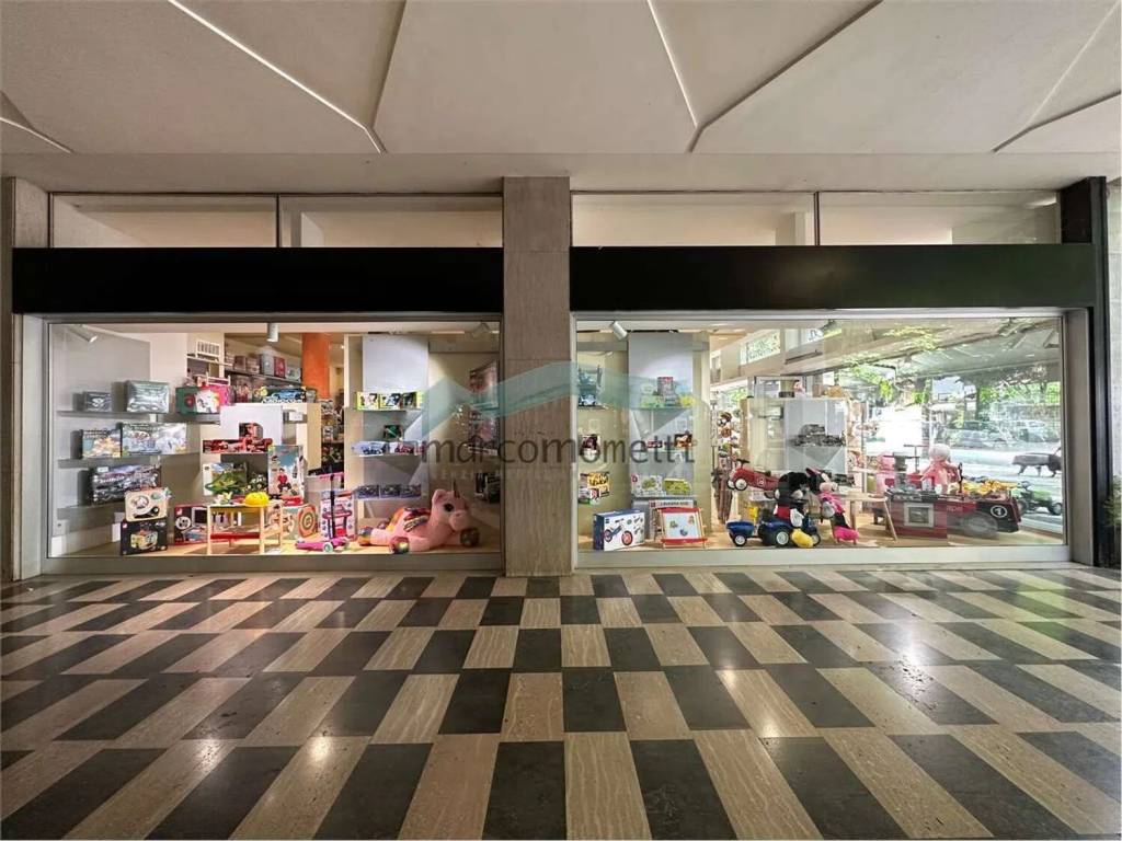 Immobile a Vittorio veneto in Viale Della Vittoria, 311 - Foto 4