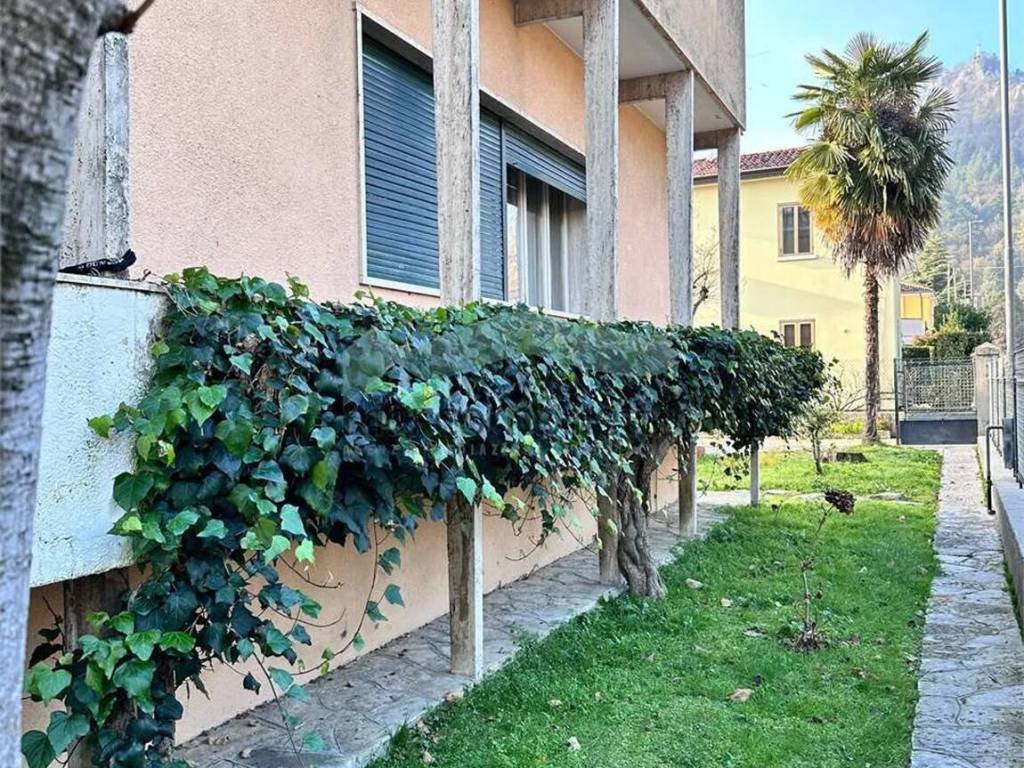 Villa a Vittorio veneto - Foto 2
