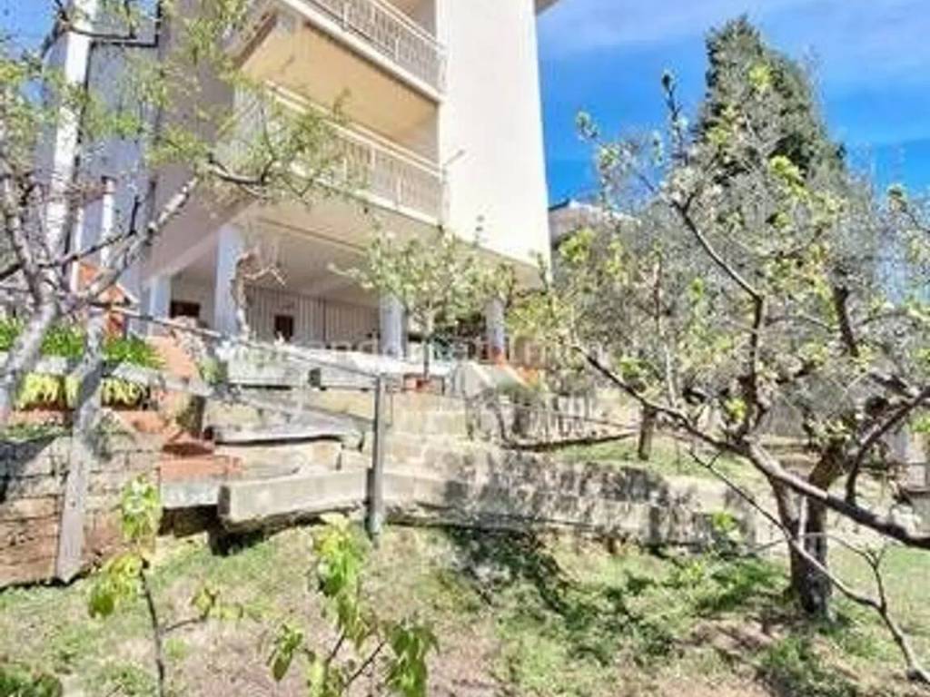 Palazzo / stabile a Penne in Via Cappuccini, 27 - Foto 4