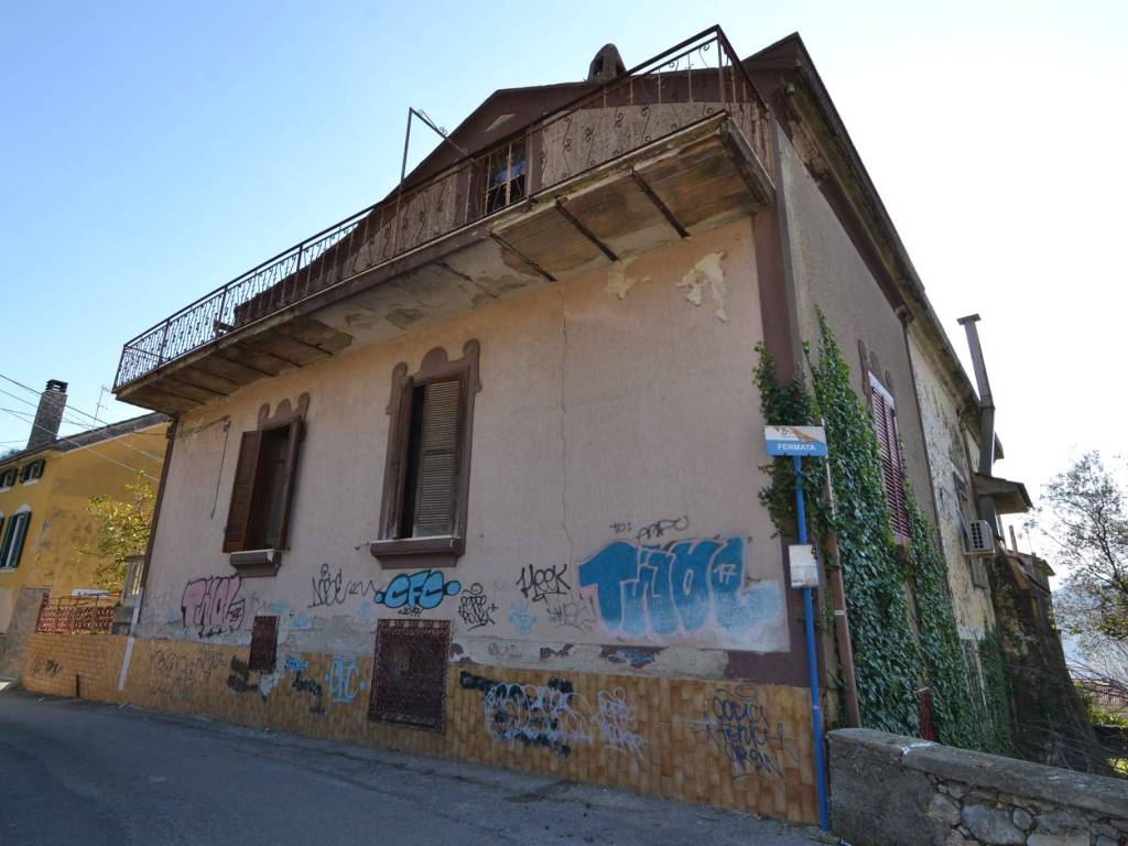 Appartamento a Salerno in Via Vittorio Graziadei - Foto 5