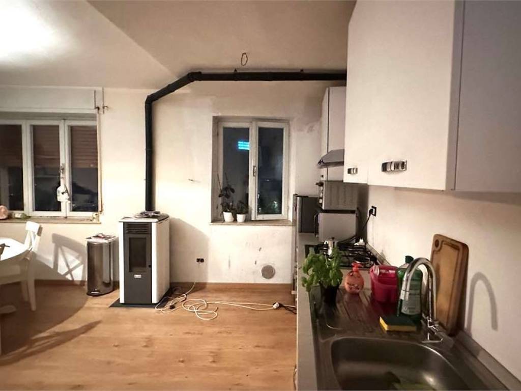 Appartamento a Isera in PIAZZA S. MARTINO, 150 - Foto 5