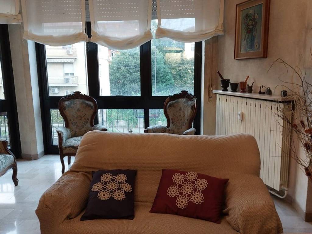 Appartamento a Mantova in Viale Monte Grappa, 14 - Foto 2