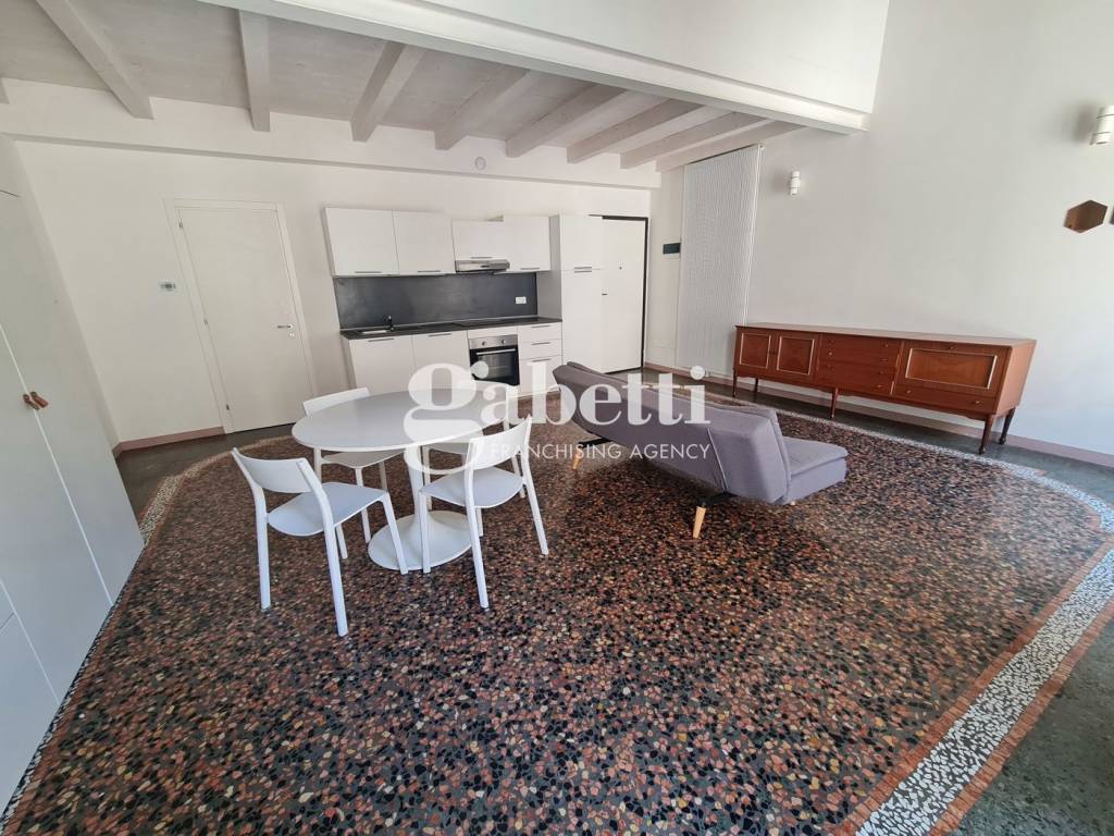 Appartamento a Bologna in Via Santo Stefano - Foto 2