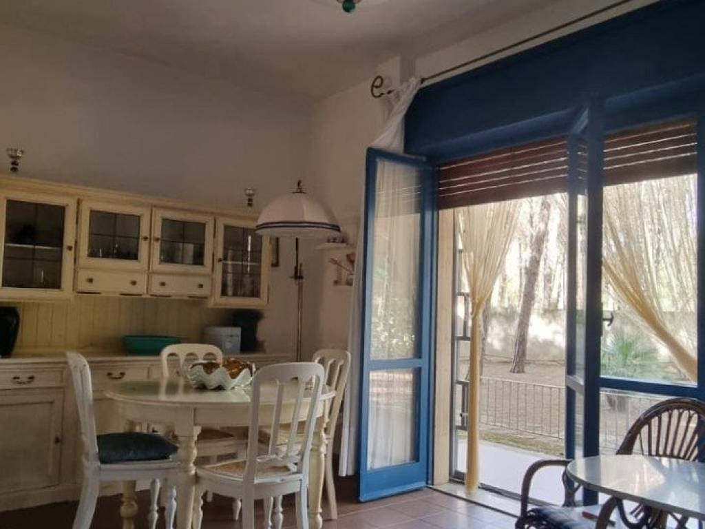 Appartamento a Bernalda in Viale Jonio - Foto 4