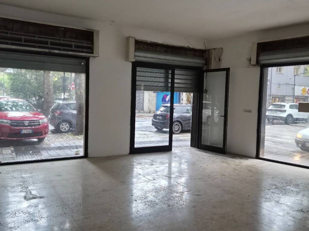 Immobile a Pescara in Viale Amerigo Vespucci - Foto 4