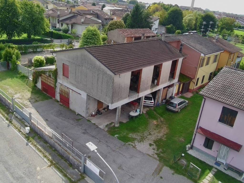 Rustico / casale a Goito in Via Poma Visconti - Foto 2