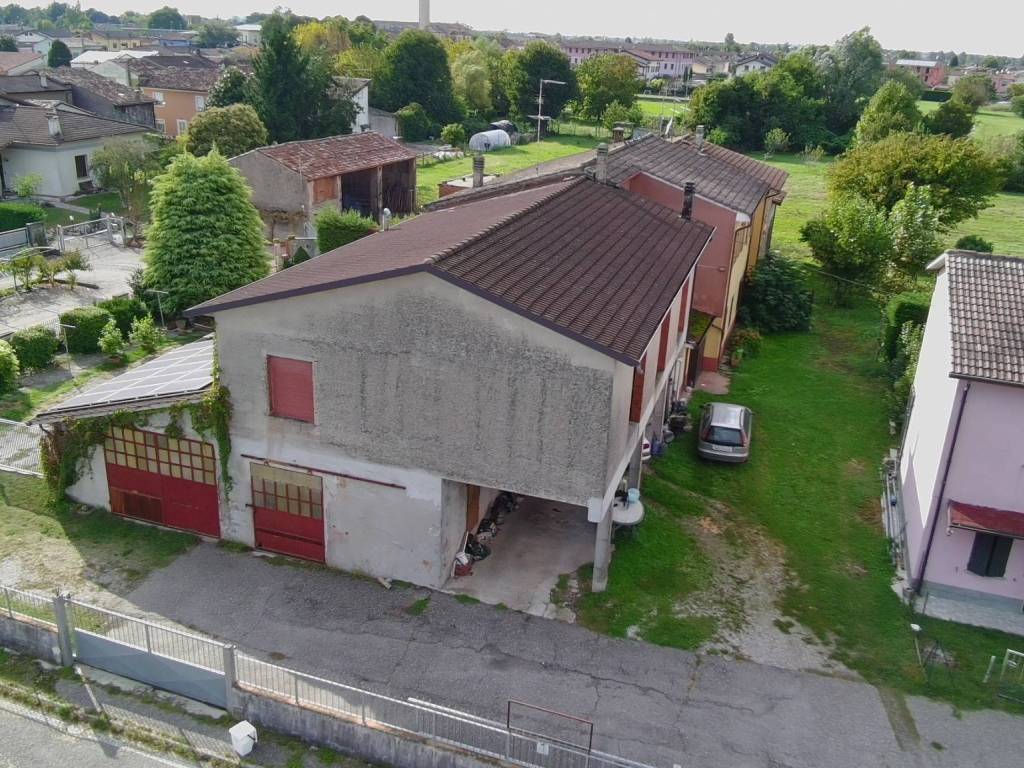 Rustico / casale a Goito in Via Poma Visconti - Foto 3