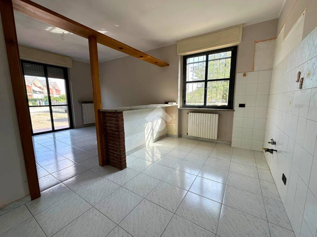 Villa a Santhià in Via Primo Levi, 11 - Foto 3