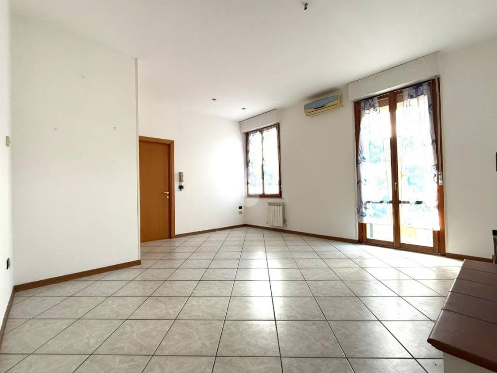 Appartamento a Ascoli piceno in V. dei Meli, 15 - Foto 2